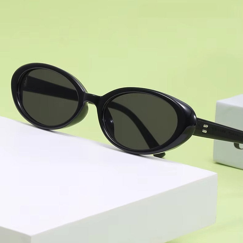 Retro Oval Güneş Gözlüğü | Unisex Vintage Stil 22023