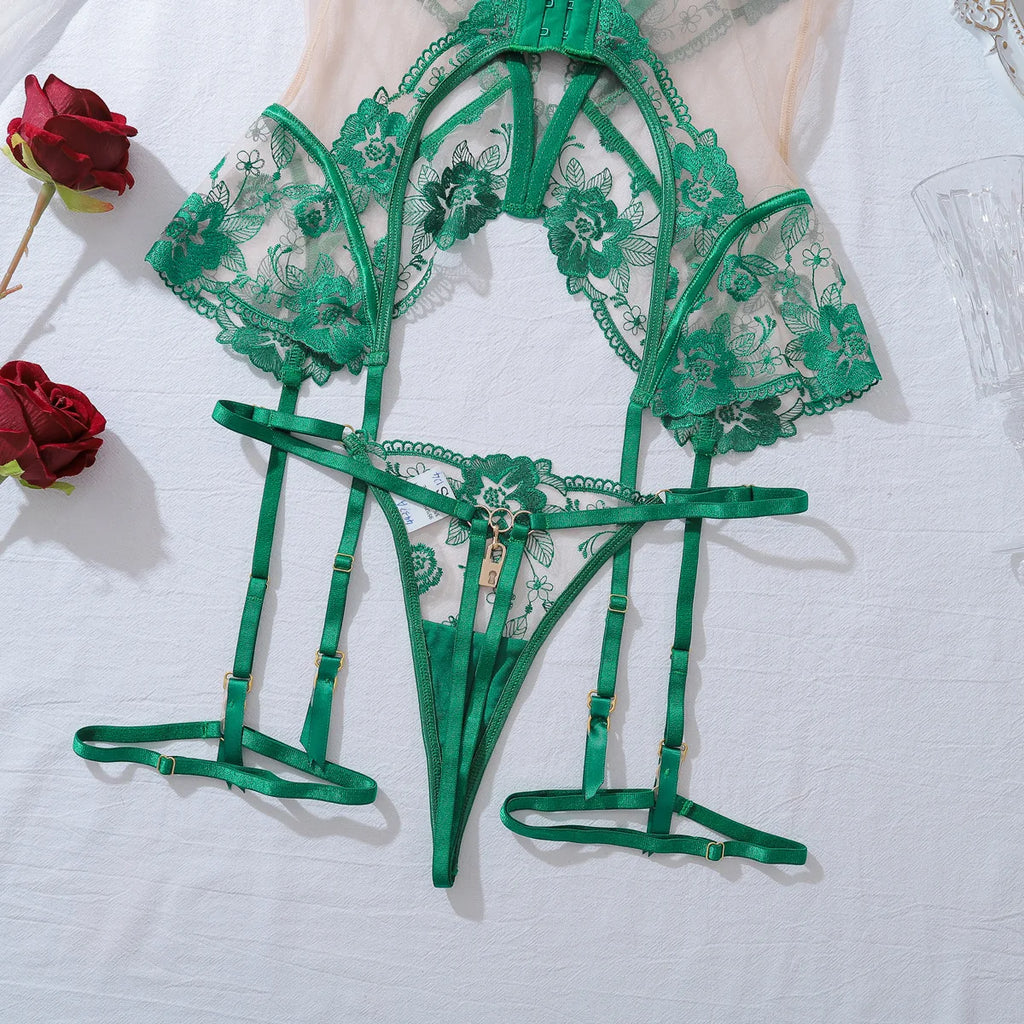 İşlemeli Şeffaf Dantel Büstiyer Seti Fantazi Takım 62584