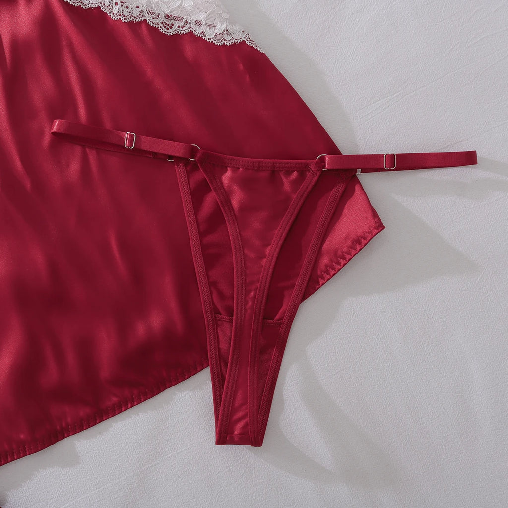 Derin V Yaka Saten Gecelik Dantel Detaylı, Yırtmaçlı ve Sırt Dekolteli Seksi Mini Elbise 42492