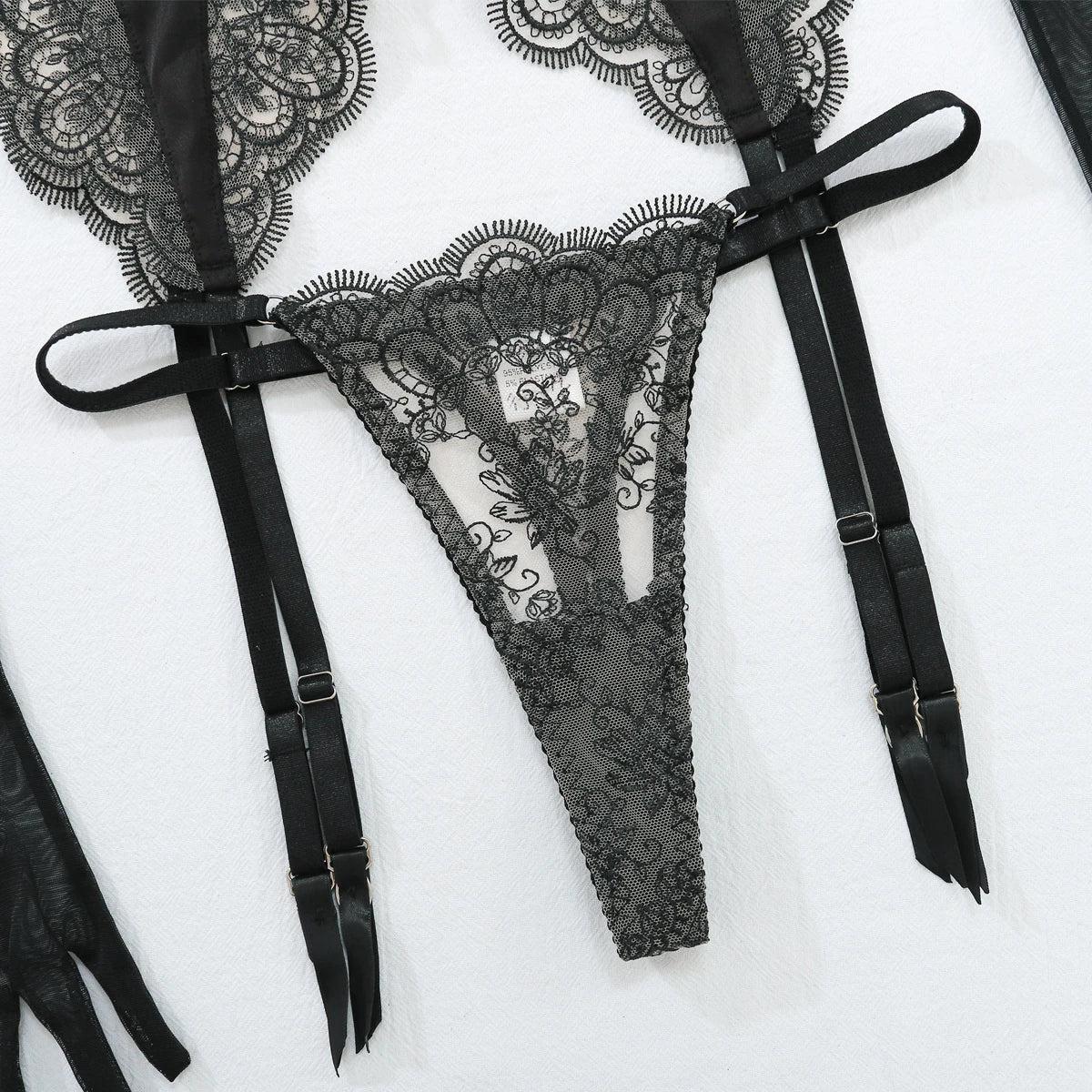 Uzun Eldivenli Dantel Jartiyer Takımı  Göğüs Bantlı Fantazi İç Giyim Seti 57080