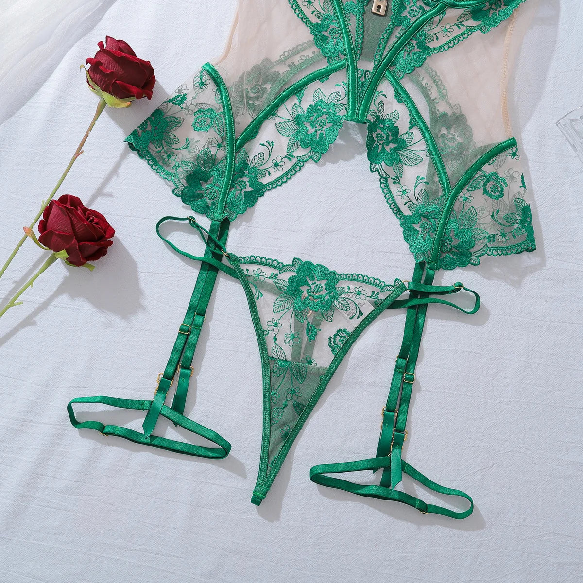 İşlemeli Şeffaf Dantel Büstiyer Seti Fantazi Takım 62584